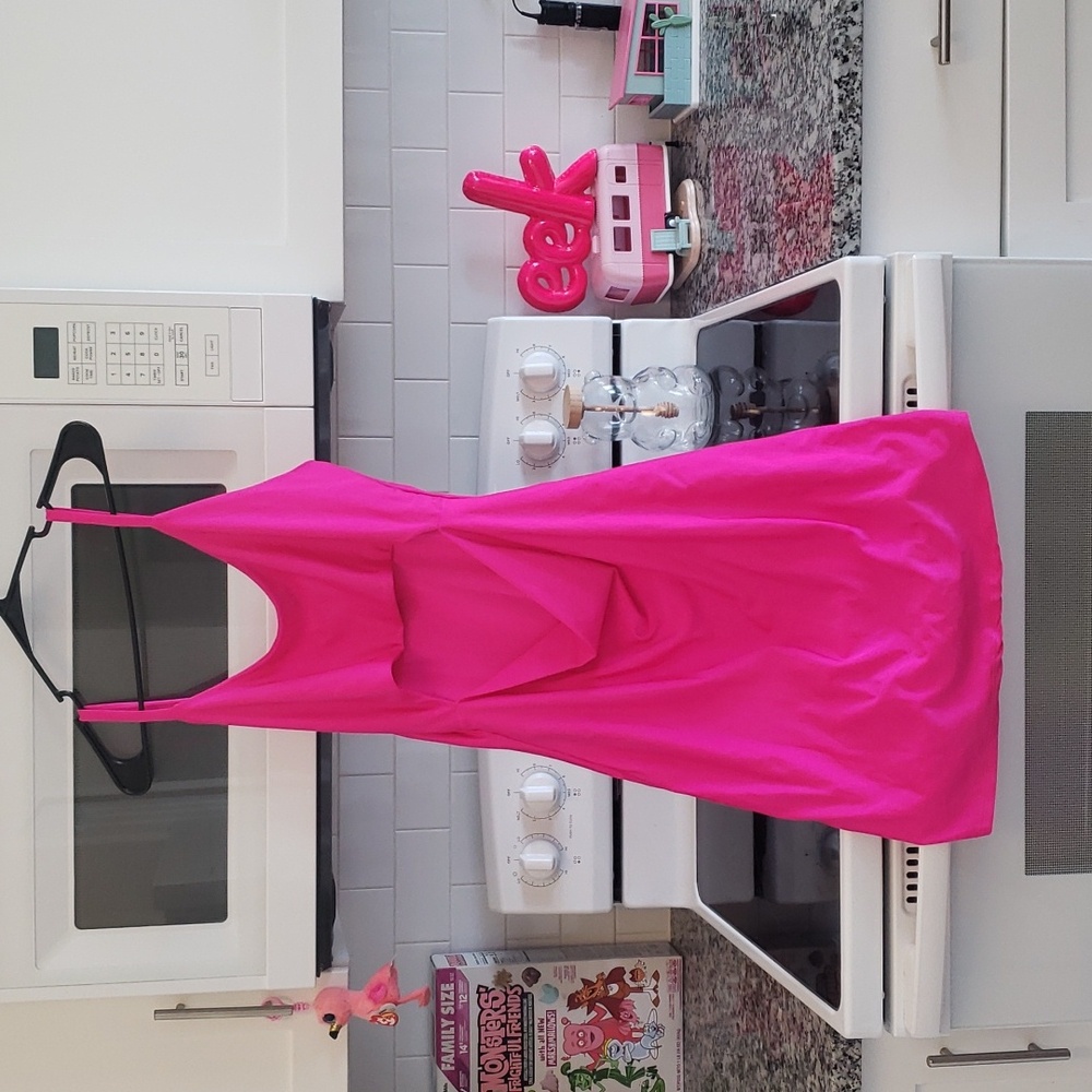 FASHION NOVA 3X HOT PINK 🔥 MINI CUT OUT DRESS